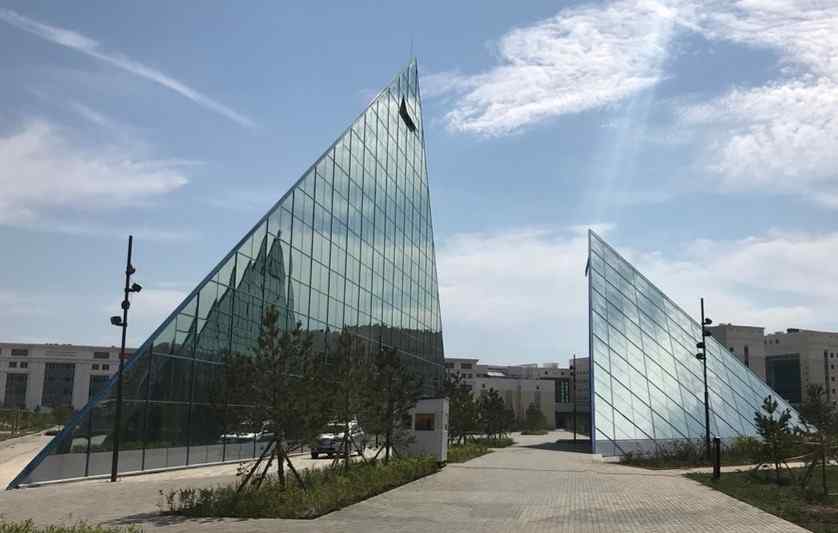 Glass Pavilion, NU